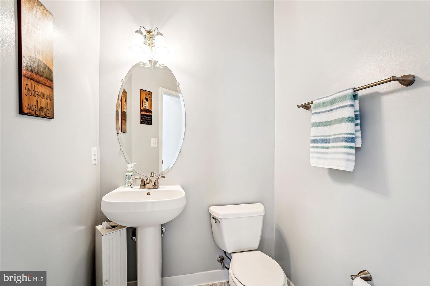 603 HOWITZER TER NE, LEESBURG, Virginia 20176, 3 Bedrooms Bedrooms, ,2 BathroomsBathrooms,Residential,For sale,603 HOWITZER TER NE,VALO2098754 MLS # VALO2098754