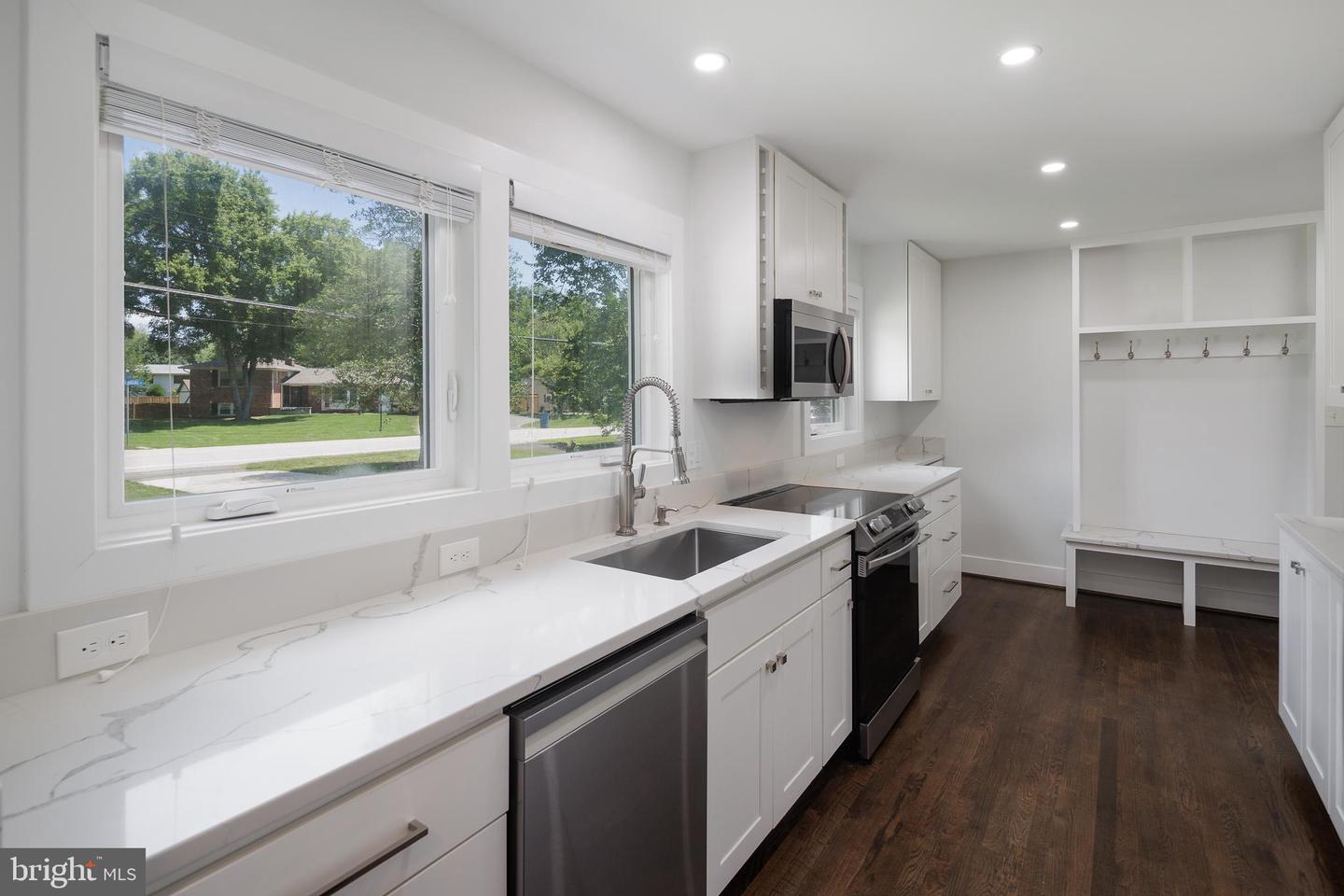 4605 FERRY LANDING RD, ALEXANDRIA, Virginia 22309, 6 Bedrooms Bedrooms, ,3 BathroomsBathrooms,Residential,For sale,4605 FERRY LANDING RD,VAFX2245592 MLS # VAFX2245592