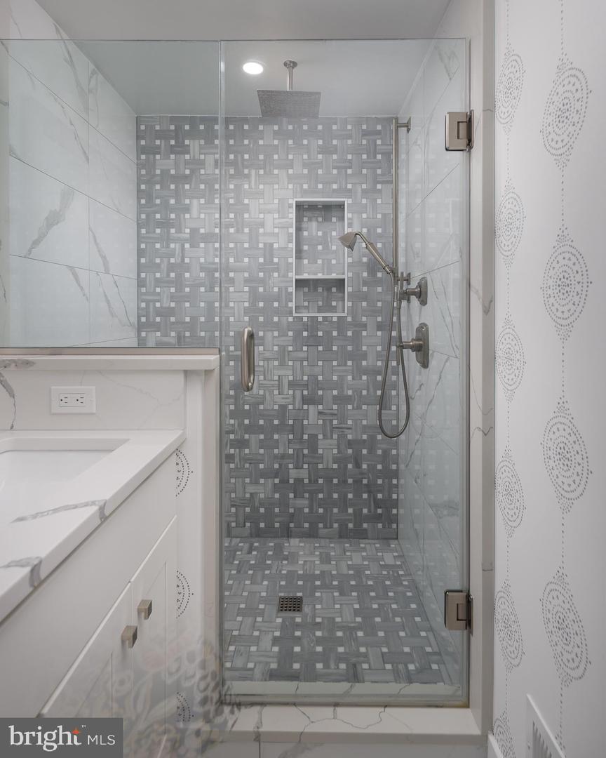 4605 FERRY LANDING RD, ALEXANDRIA, Virginia 22309, 6 Bedrooms Bedrooms, ,3 BathroomsBathrooms,Residential,For sale,4605 FERRY LANDING RD,VAFX2245592 MLS # VAFX2245592