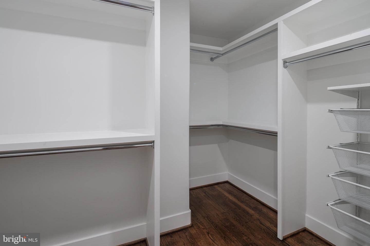 4605 FERRY LANDING RD, ALEXANDRIA, Virginia 22309, 6 Bedrooms Bedrooms, ,3 BathroomsBathrooms,Residential,For sale,4605 FERRY LANDING RD,VAFX2245592 MLS # VAFX2245592