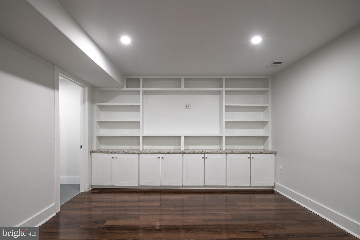 4605 FERRY LANDING RD, ALEXANDRIA, Virginia 22309, 6 Bedrooms Bedrooms, ,3 BathroomsBathrooms,Residential,For sale,4605 FERRY LANDING RD,VAFX2245592 MLS # VAFX2245592