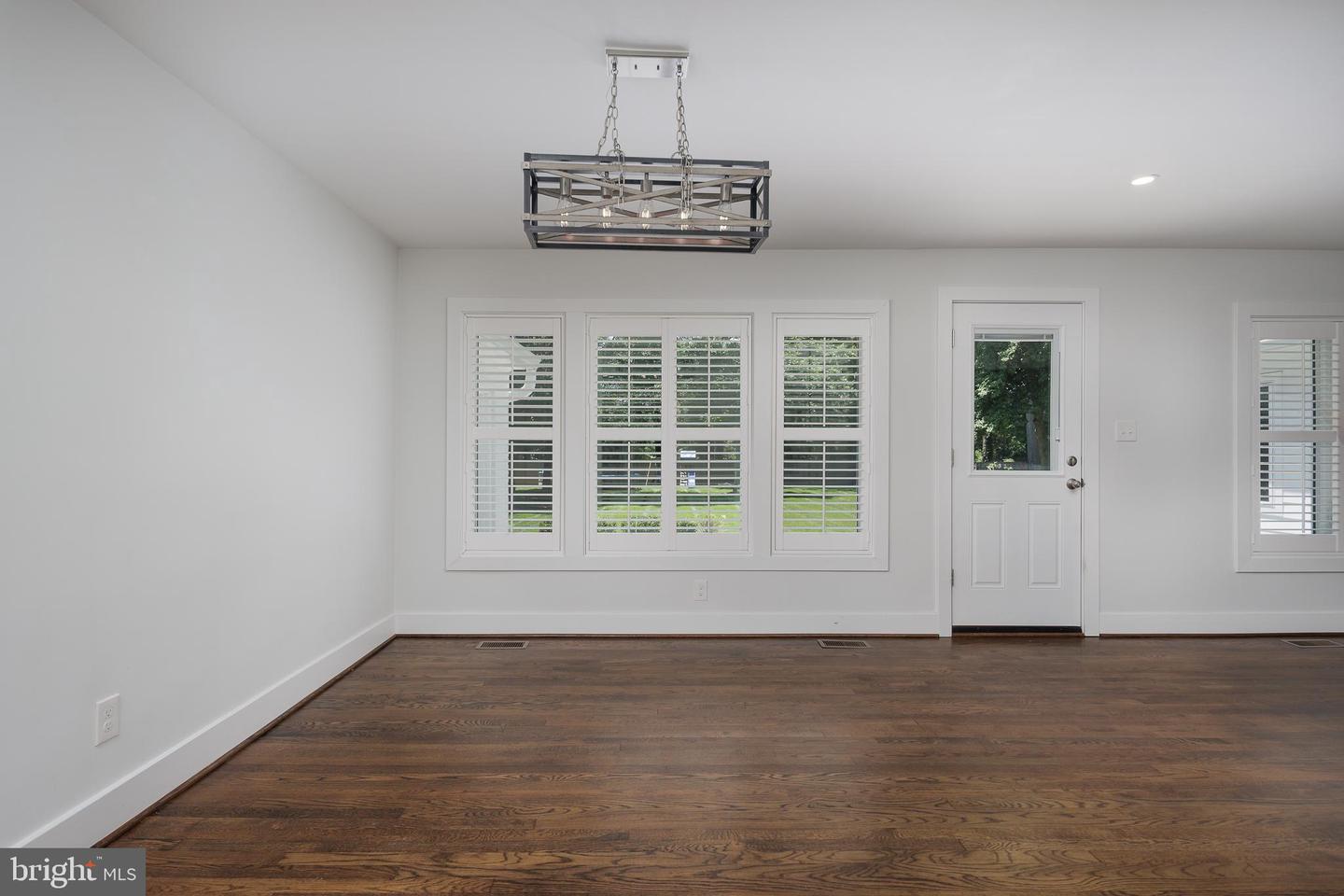 4605 FERRY LANDING RD, ALEXANDRIA, Virginia 22309, 6 Bedrooms Bedrooms, ,3 BathroomsBathrooms,Residential,For sale,4605 FERRY LANDING RD,VAFX2245592 MLS # VAFX2245592