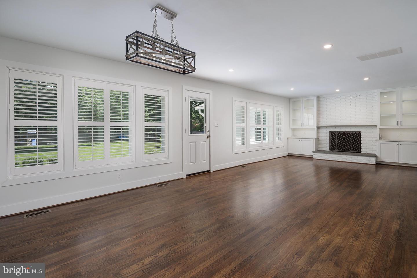 4605 FERRY LANDING RD, ALEXANDRIA, Virginia 22309, 6 Bedrooms Bedrooms, ,3 BathroomsBathrooms,Residential,For sale,4605 FERRY LANDING RD,VAFX2245592 MLS # VAFX2245592