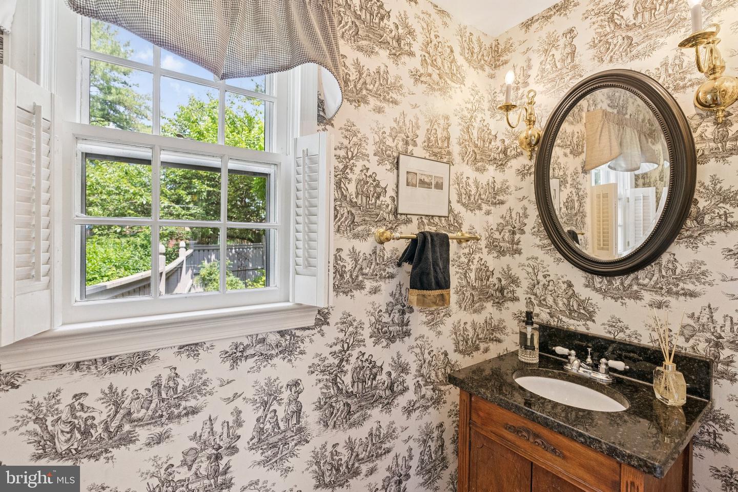 2085 COBBLESTONE LN, RESTON, Virginia 20191, 4 Bedrooms Bedrooms, ,3 BathroomsBathrooms,Residential,For sale,2085 COBBLESTONE LN,VAFX2245726 MLS # VAFX2245726