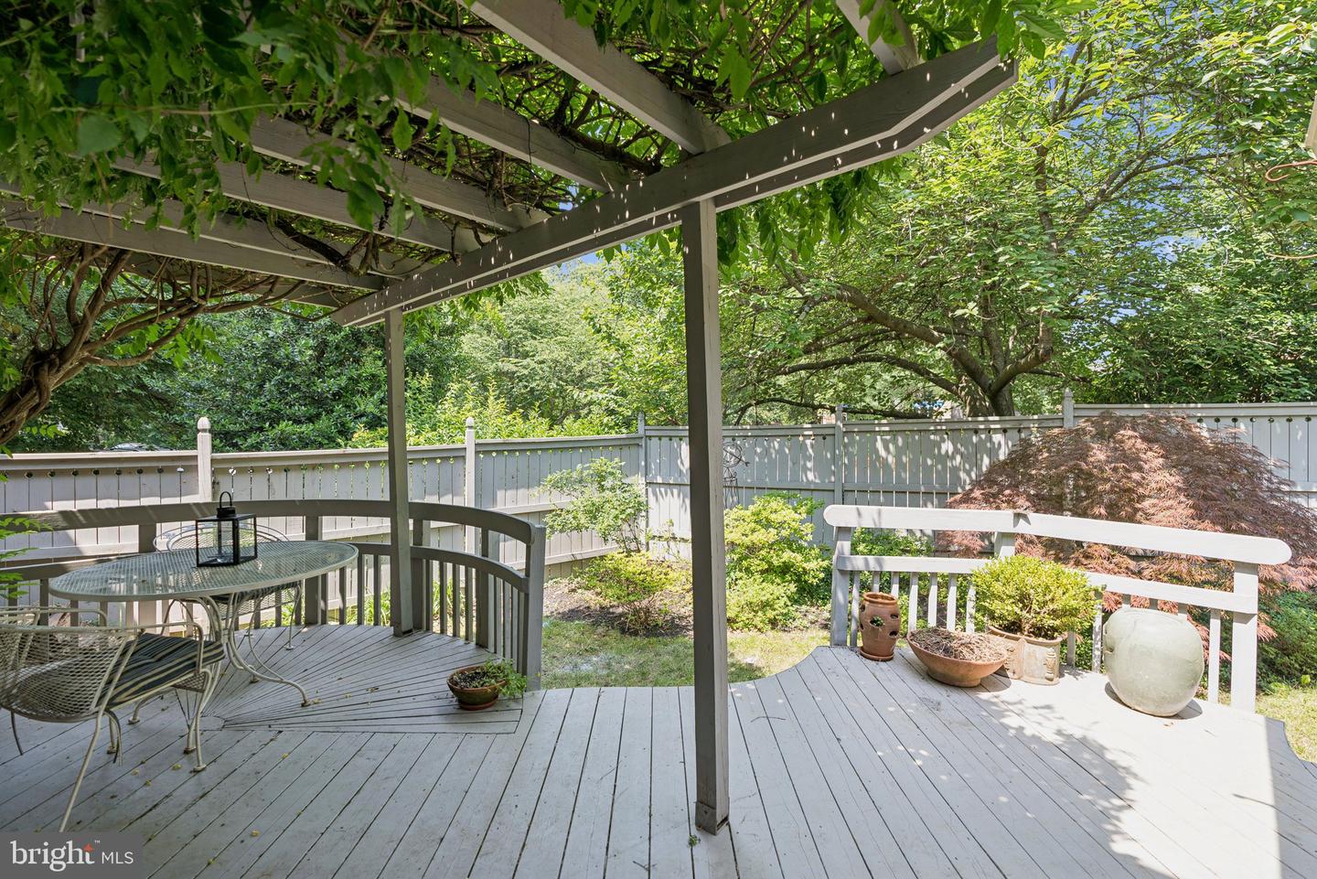 2085 COBBLESTONE LN, RESTON, Virginia 20191, 4 Bedrooms Bedrooms, ,3 BathroomsBathrooms,Residential,For sale,2085 COBBLESTONE LN,VAFX2245726 MLS # VAFX2245726
