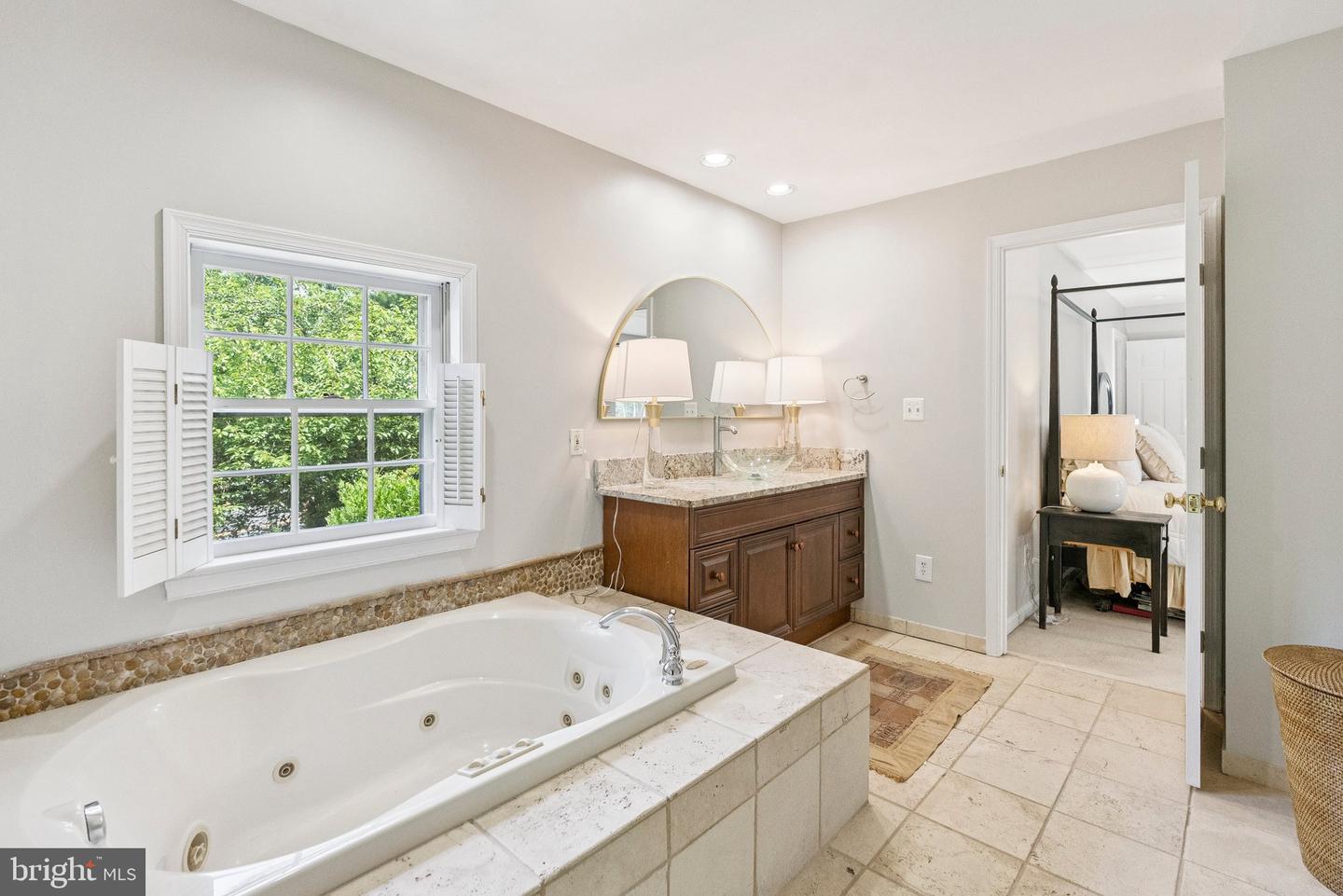 2085 COBBLESTONE LN, RESTON, Virginia 20191, 4 Bedrooms Bedrooms, ,3 BathroomsBathrooms,Residential,For sale,2085 COBBLESTONE LN,VAFX2245726 MLS # VAFX2245726