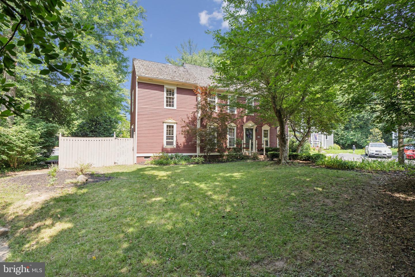 2085 COBBLESTONE LN, RESTON, Virginia 20191, 4 Bedrooms Bedrooms, ,3 BathroomsBathrooms,Residential,For sale,2085 COBBLESTONE LN,VAFX2245726 MLS # VAFX2245726