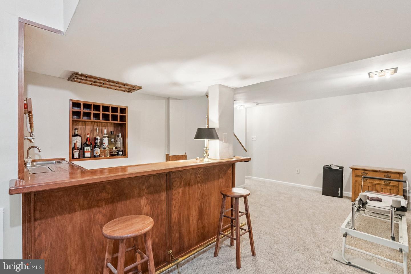 2085 COBBLESTONE LN, RESTON, Virginia 20191, 4 Bedrooms Bedrooms, ,3 BathroomsBathrooms,Residential,For sale,2085 COBBLESTONE LN,VAFX2245726 MLS # VAFX2245726