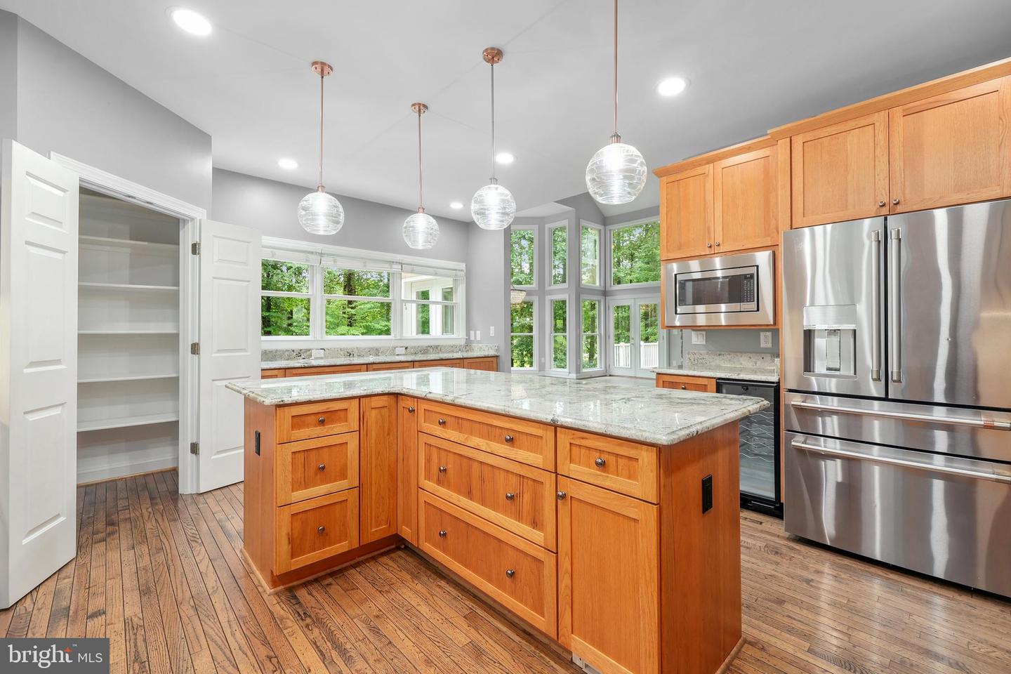 11607 FAWN LAKE PKWY, SPOTSYLVANIA, Virginia 22551, 5 Bedrooms Bedrooms, ,4 BathroomsBathrooms,Residential,For sale,11607 FAWN LAKE PKWY,VASP2033732 MLS # VASP2033732