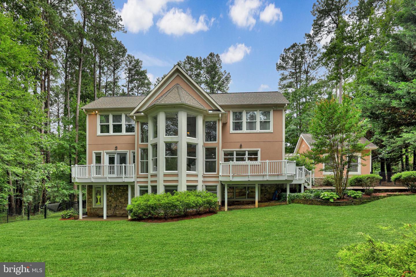 11607 FAWN LAKE PKWY, SPOTSYLVANIA, Virginia 22551, 5 Bedrooms Bedrooms, ,4 BathroomsBathrooms,Residential,For sale,11607 FAWN LAKE PKWY,VASP2033732 MLS # VASP2033732