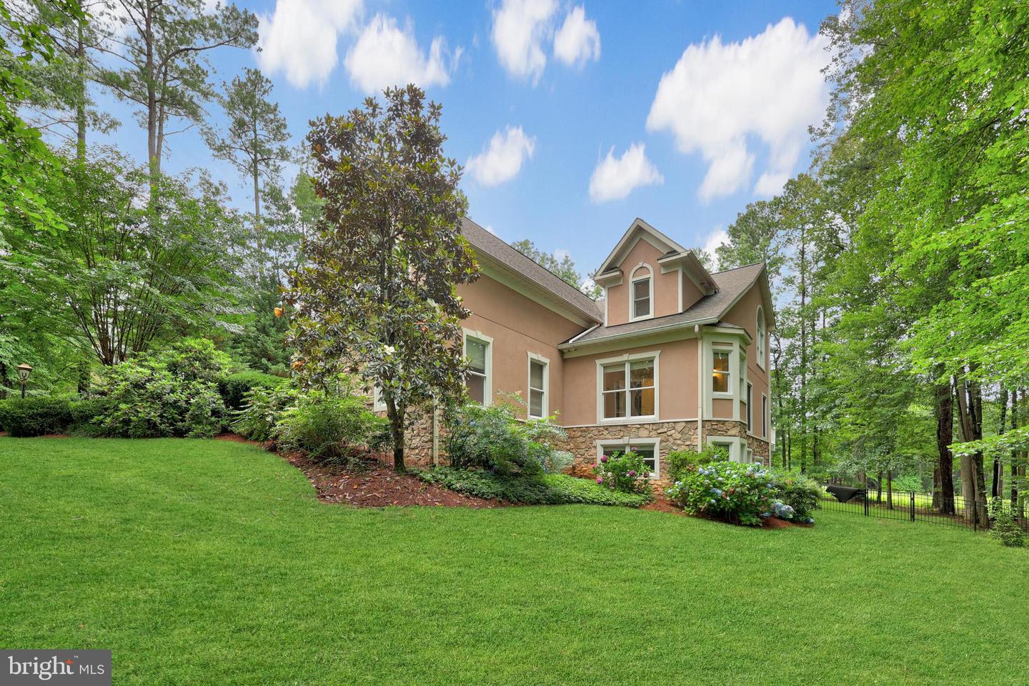 11607 FAWN LAKE PKWY, SPOTSYLVANIA, Virginia 22551, 5 Bedrooms Bedrooms, ,4 BathroomsBathrooms,Residential,For sale,11607 FAWN LAKE PKWY,VASP2033732 MLS # VASP2033732