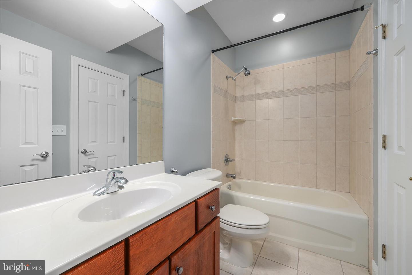 11607 FAWN LAKE PKWY, SPOTSYLVANIA, Virginia 22551, 5 Bedrooms Bedrooms, ,4 BathroomsBathrooms,Residential,For sale,11607 FAWN LAKE PKWY,VASP2033732 MLS # VASP2033732