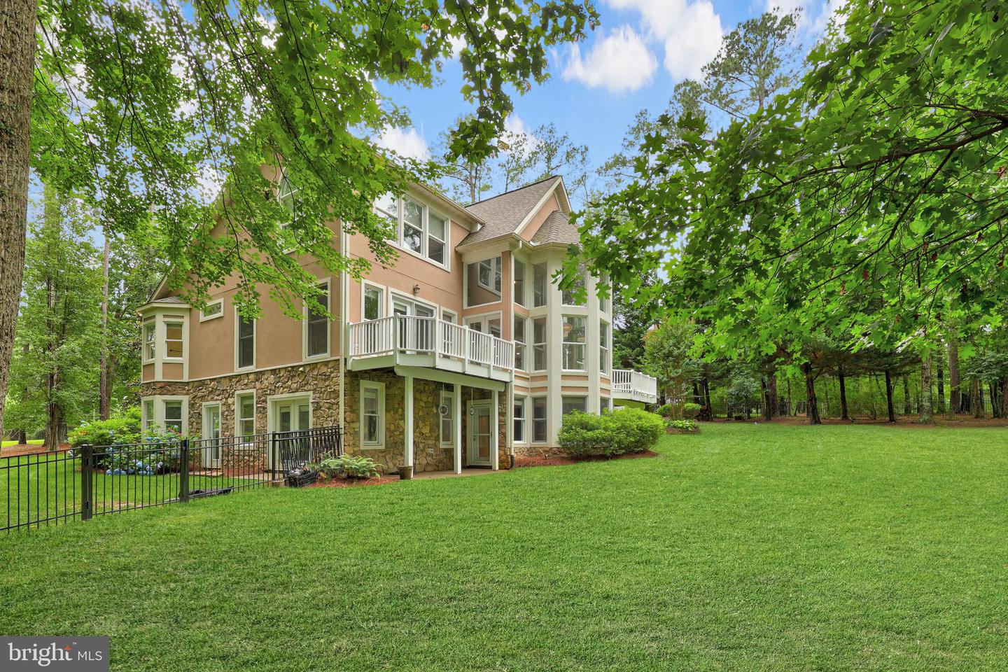 11607 FAWN LAKE PKWY, SPOTSYLVANIA, Virginia 22551, 5 Bedrooms Bedrooms, ,4 BathroomsBathrooms,Residential,For sale,11607 FAWN LAKE PKWY,VASP2033732 MLS # VASP2033732