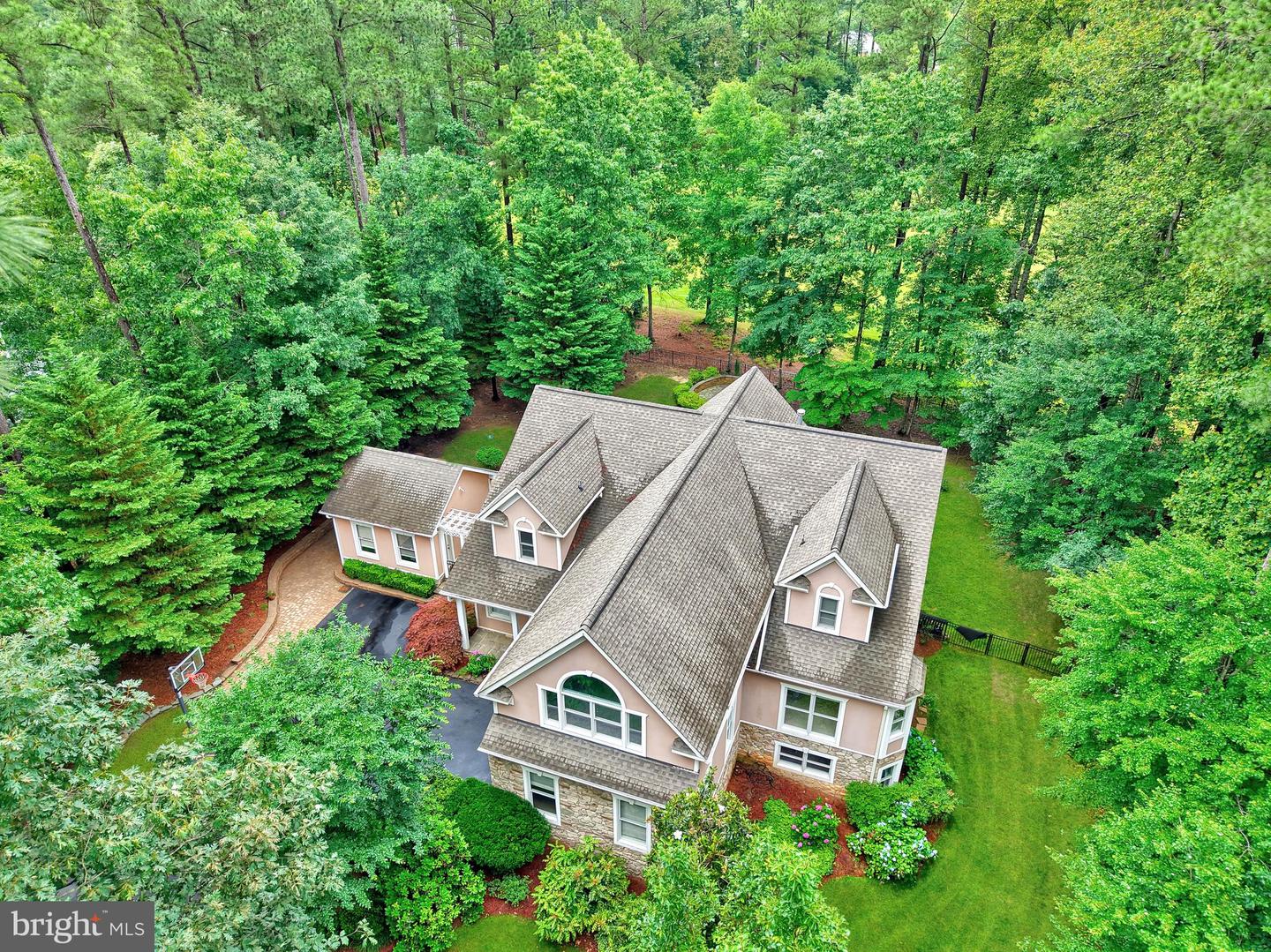 11607 FAWN LAKE PKWY, SPOTSYLVANIA, Virginia 22551, 5 Bedrooms Bedrooms, ,4 BathroomsBathrooms,Residential,For sale,11607 FAWN LAKE PKWY,VASP2033732 MLS # VASP2033732