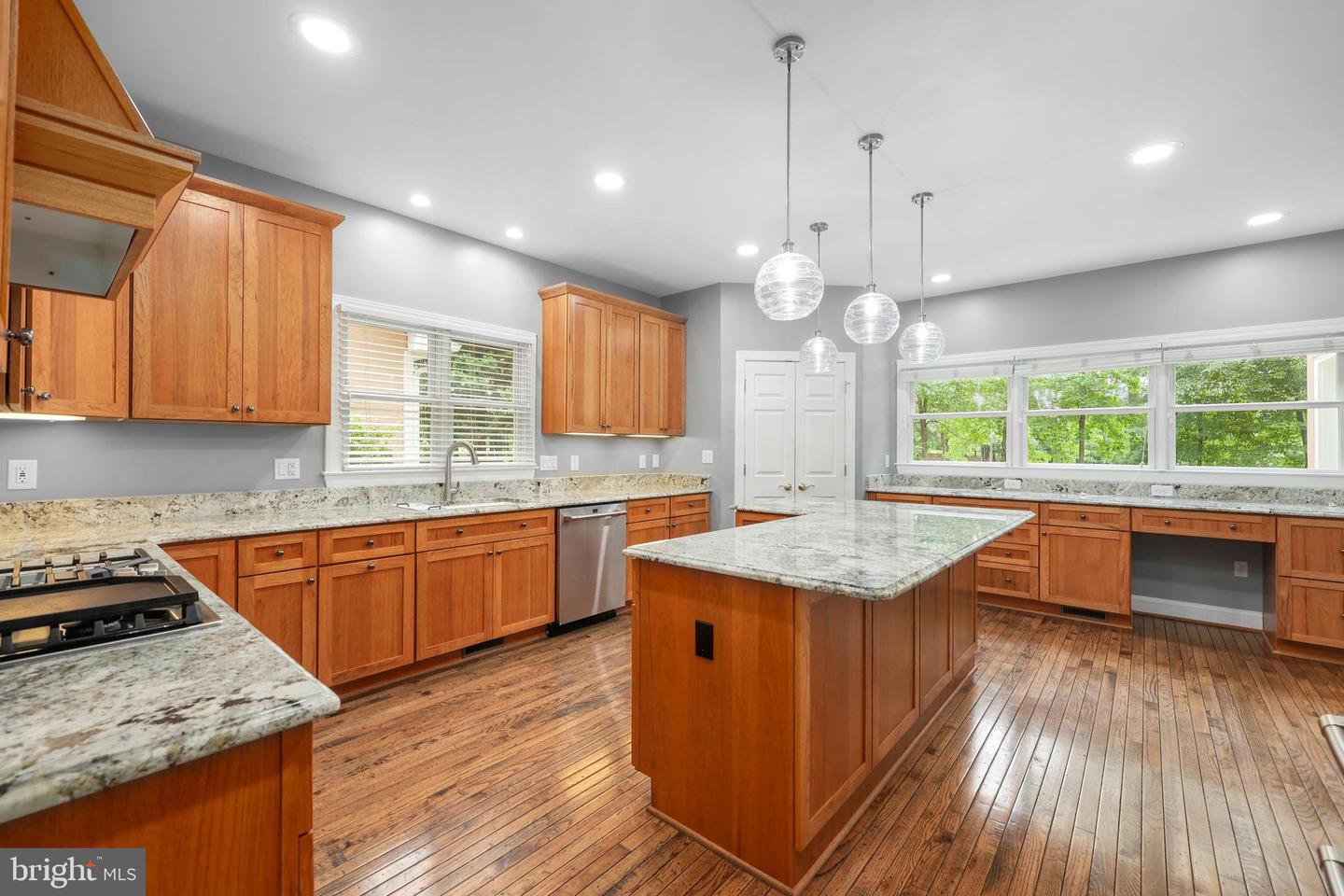 11607 FAWN LAKE PKWY, SPOTSYLVANIA, Virginia 22551, 5 Bedrooms Bedrooms, ,4 BathroomsBathrooms,Residential,For sale,11607 FAWN LAKE PKWY,VASP2033732 MLS # VASP2033732