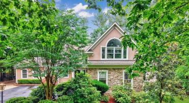 11607 FAWN LAKE PKWY, SPOTSYLVANIA, Virginia 22551, 5 Bedrooms Bedrooms, ,4 BathroomsBathrooms,Residential,For sale,11607 FAWN LAKE PKWY,VASP2033732 MLS # VASP2033732