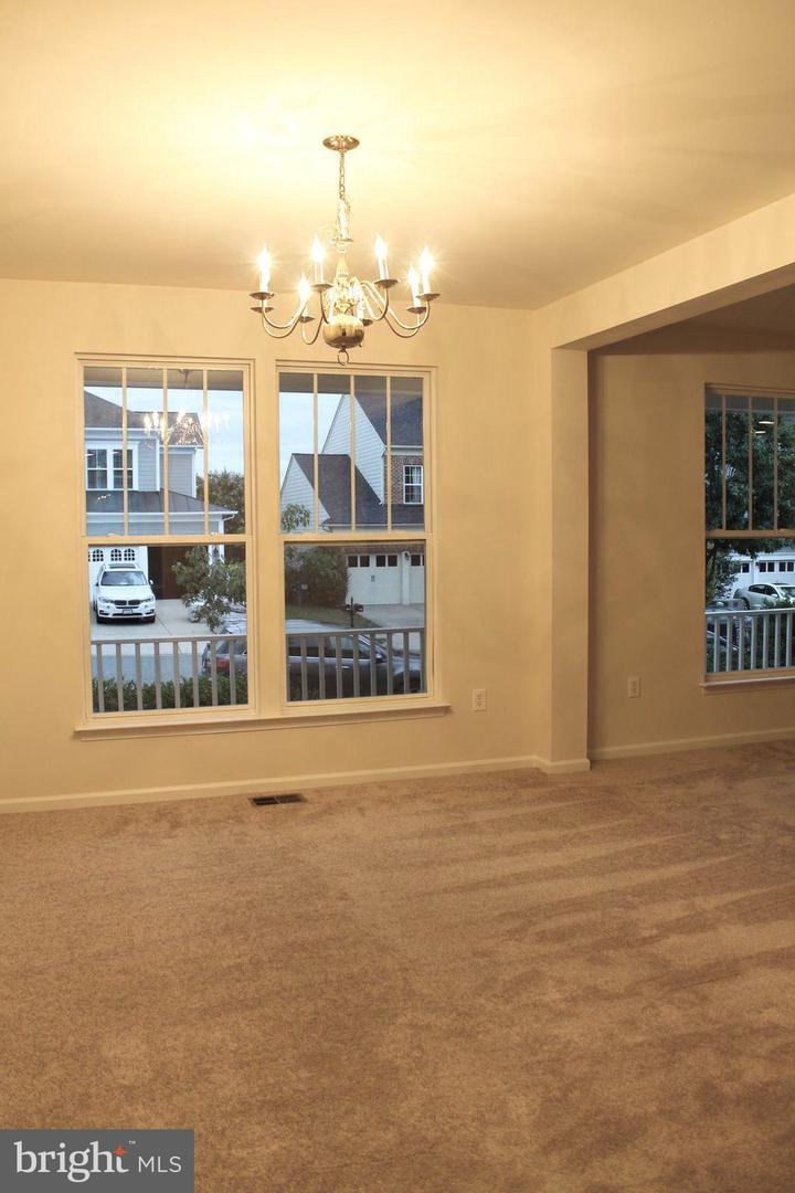 1202 ANDERSON ST, FREDERICKSBURG, Virginia 22401, 5 Bedrooms Bedrooms, ,2 BathroomsBathrooms,Residential,For sale,1202 ANDERSON ST,VAFB2008376 MLS # VAFB2008376