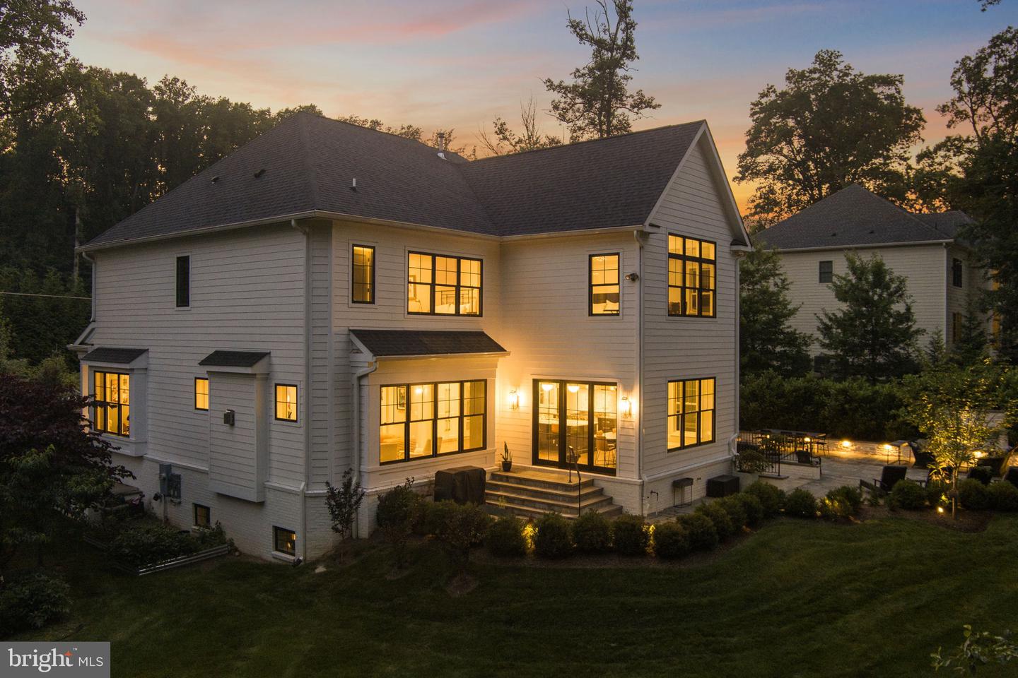 717 MILLER AVE, GREAT FALLS, Virginia 22066, 6 Bedrooms Bedrooms, ,6 BathroomsBathrooms,Residential,For sale,717 MILLER AVE,VAFX2245878 MLS # VAFX2245878