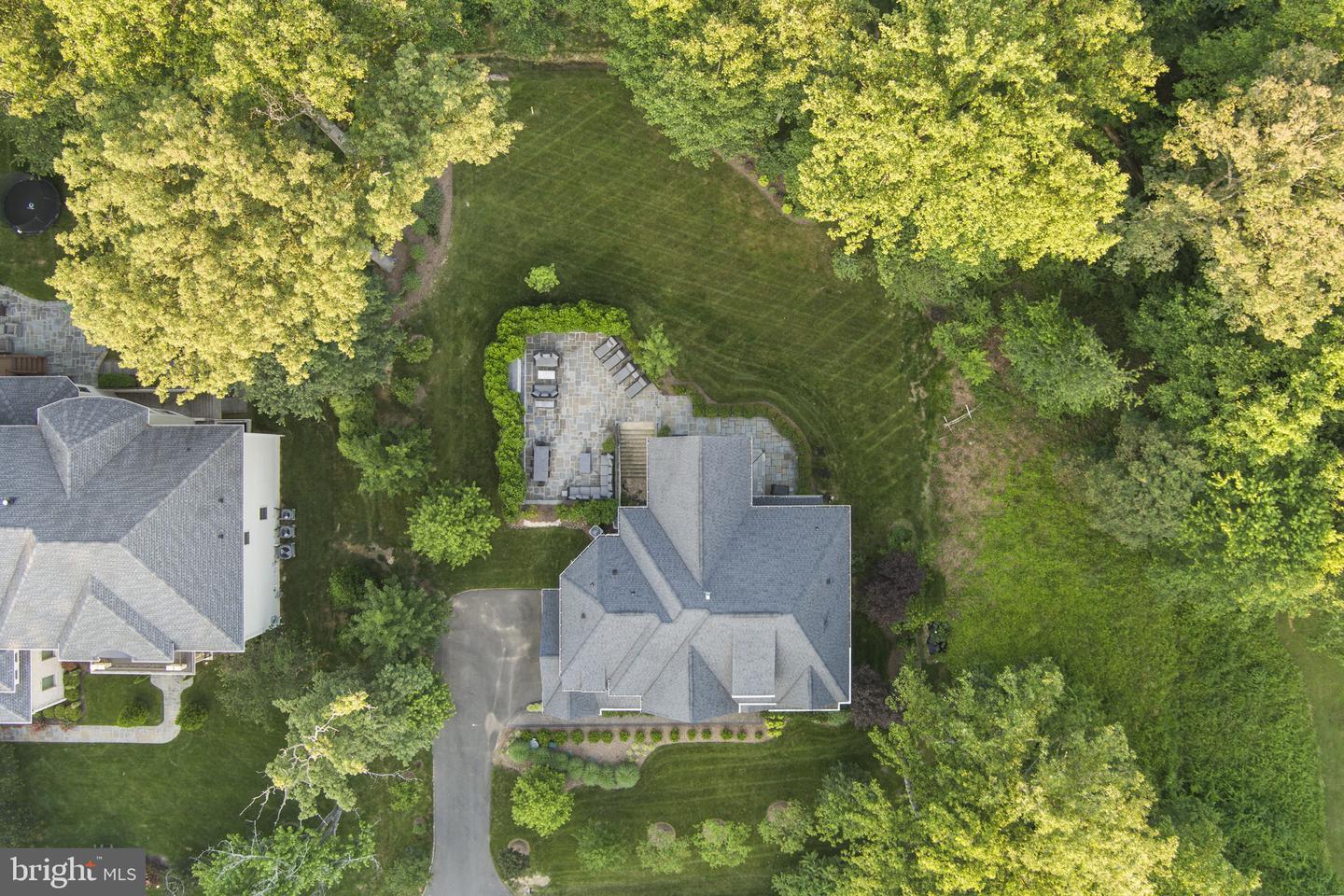 717 MILLER AVE, GREAT FALLS, Virginia 22066, 6 Bedrooms Bedrooms, ,6 BathroomsBathrooms,Residential,For sale,717 MILLER AVE,VAFX2245878 MLS # VAFX2245878