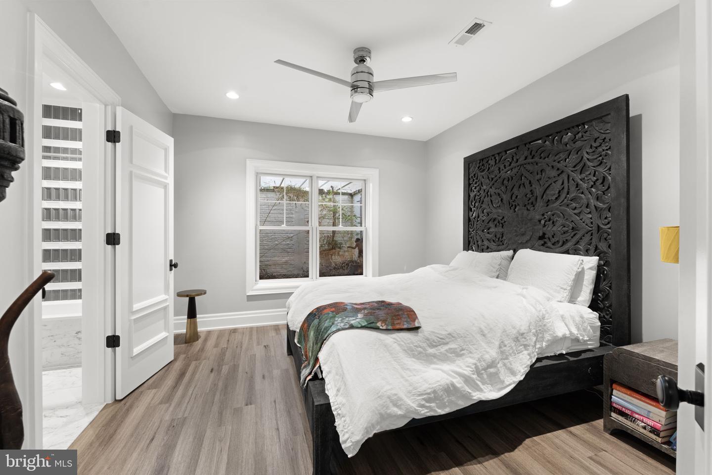 717 MILLER AVE, GREAT FALLS, Virginia 22066, 6 Bedrooms Bedrooms, ,6 BathroomsBathrooms,Residential,For sale,717 MILLER AVE,VAFX2245878 MLS # VAFX2245878