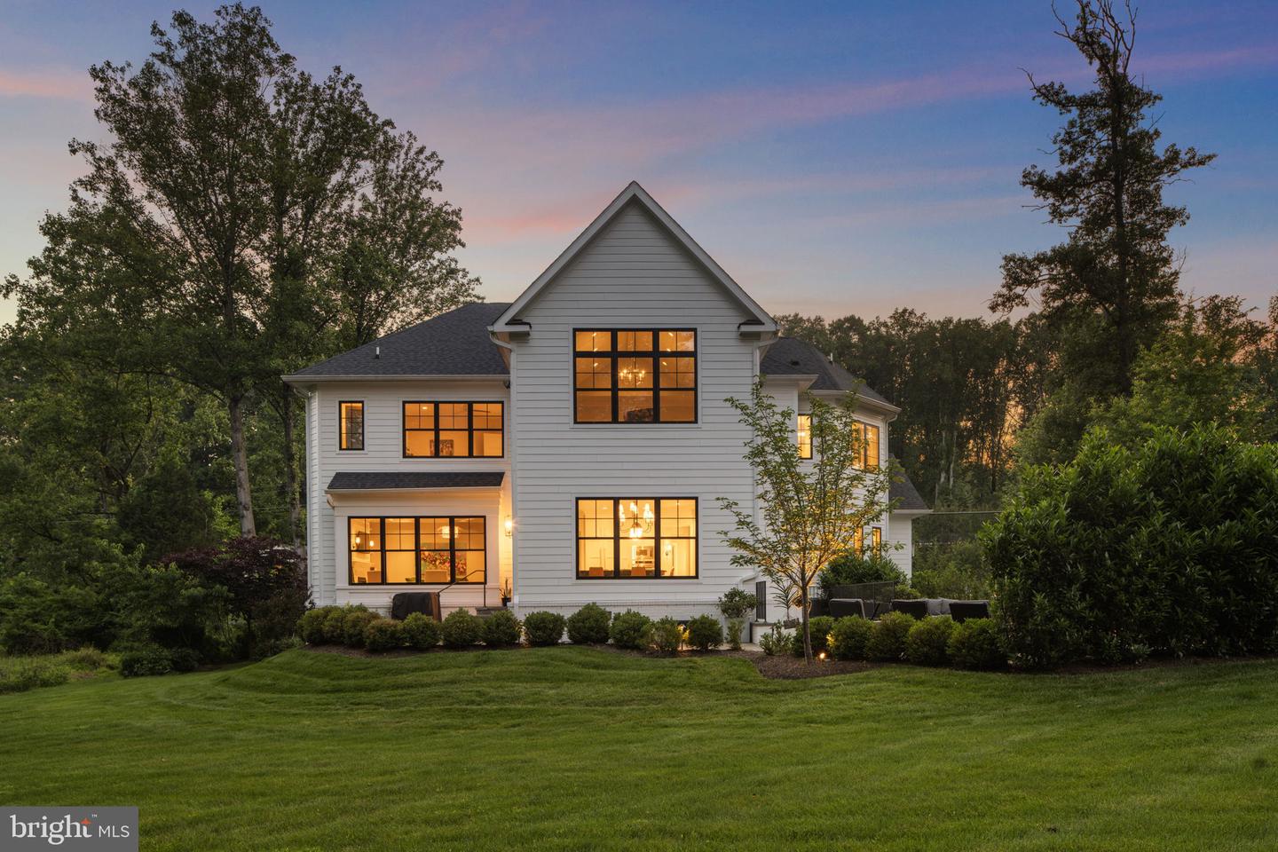 717 MILLER AVE, GREAT FALLS, Virginia 22066, 6 Bedrooms Bedrooms, ,6 BathroomsBathrooms,Residential,For sale,717 MILLER AVE,VAFX2245878 MLS # VAFX2245878