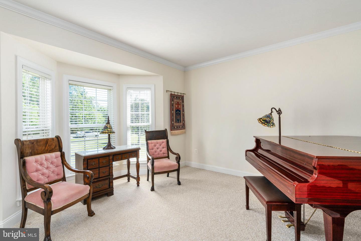 425 GENTLE BREEZE CIR, FREDERICKSBURG, Virginia 22406, 5 Bedrooms Bedrooms, ,3 BathroomsBathrooms,Residential,For sale,425 GENTLE BREEZE CIR,VAST2039584 MLS # VAST2039584