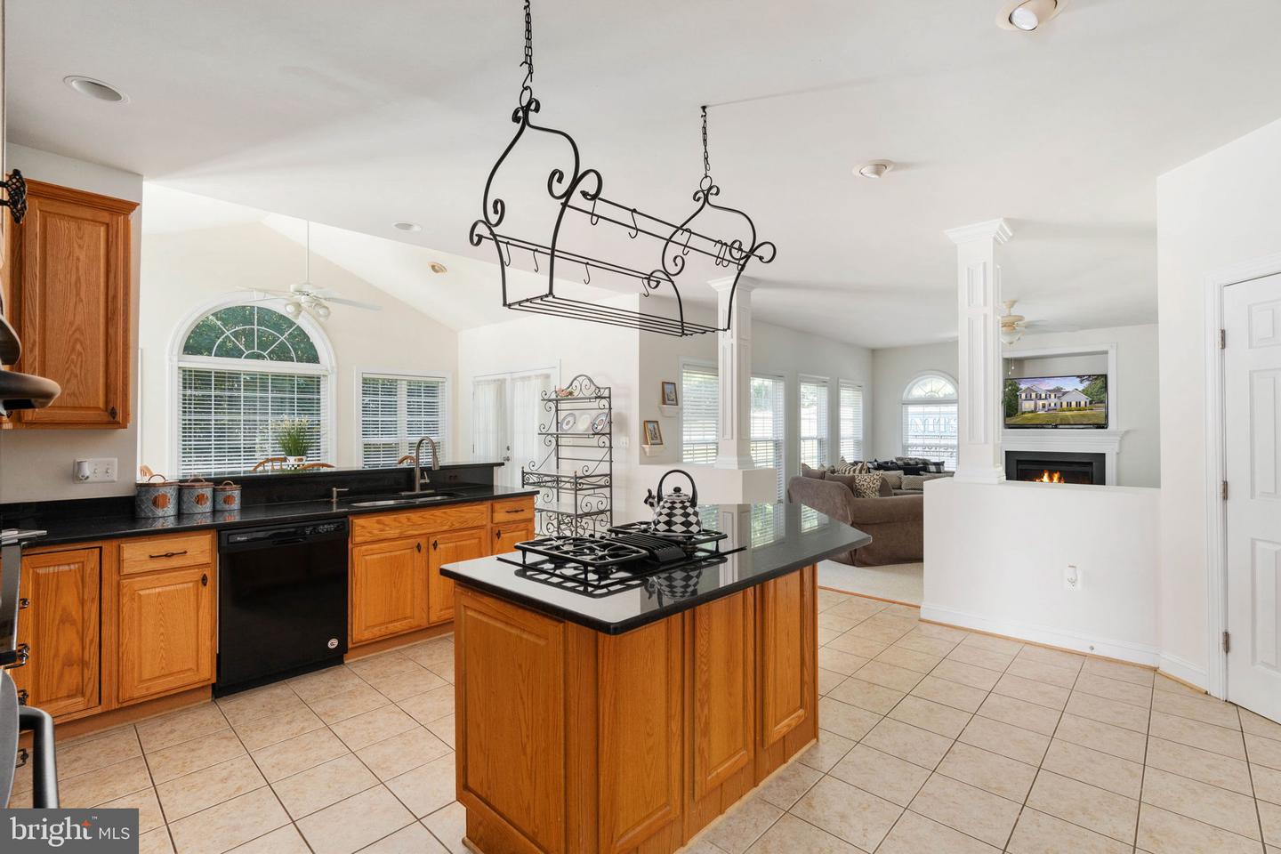 425 GENTLE BREEZE CIR, FREDERICKSBURG, Virginia 22406, 5 Bedrooms Bedrooms, ,3 BathroomsBathrooms,Residential,For sale,425 GENTLE BREEZE CIR,VAST2039584 MLS # VAST2039584