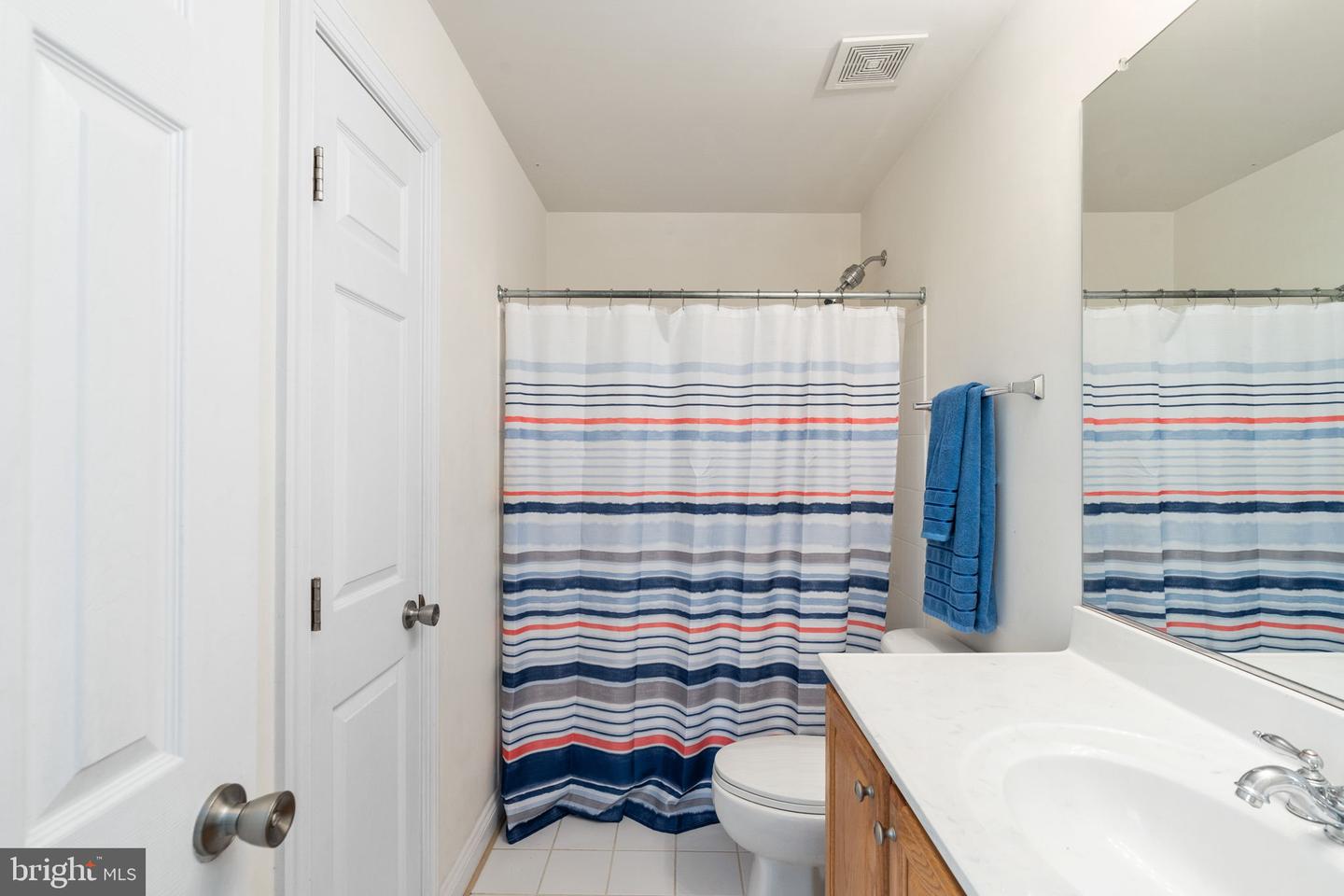 425 GENTLE BREEZE CIR, FREDERICKSBURG, Virginia 22406, 5 Bedrooms Bedrooms, ,3 BathroomsBathrooms,Residential,For sale,425 GENTLE BREEZE CIR,VAST2039584 MLS # VAST2039584