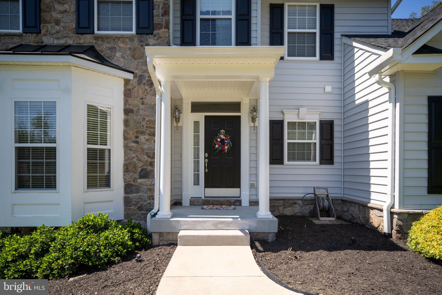 425 GENTLE BREEZE CIR, FREDERICKSBURG, Virginia 22406, 5 Bedrooms Bedrooms, ,3 BathroomsBathrooms,Residential,For sale,425 GENTLE BREEZE CIR,VAST2039584 MLS # VAST2039584