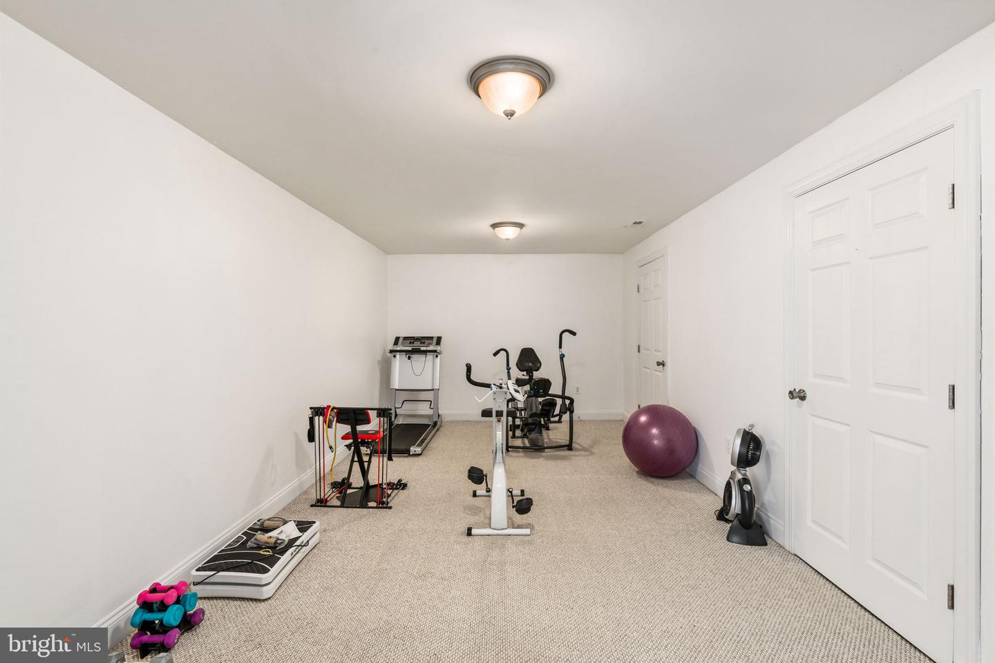 425 GENTLE BREEZE CIR, FREDERICKSBURG, Virginia 22406, 5 Bedrooms Bedrooms, ,3 BathroomsBathrooms,Residential,For sale,425 GENTLE BREEZE CIR,VAST2039584 MLS # VAST2039584