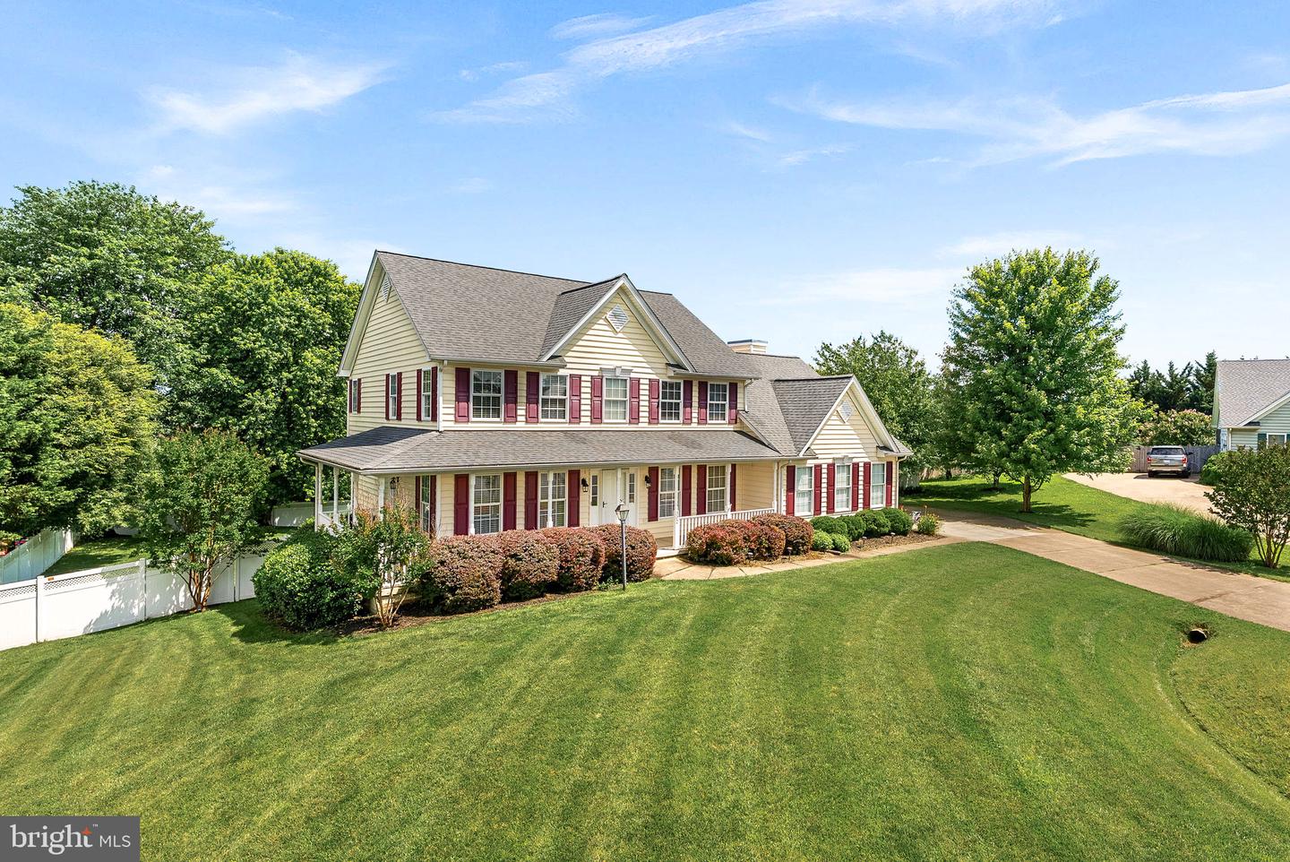 302 EDGAR CT, BERRYVILLE, Virginia 22611, 4 Bedrooms Bedrooms, ,2 BathroomsBathrooms,Residential,For sale,302 EDGAR CT,VACL2003824 MLS # VACL2003824