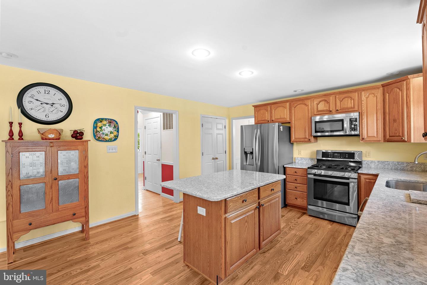 302 EDGAR CT, BERRYVILLE, Virginia 22611, 4 Bedrooms Bedrooms, ,2 BathroomsBathrooms,Residential,For sale,302 EDGAR CT,VACL2003824 MLS # VACL2003824