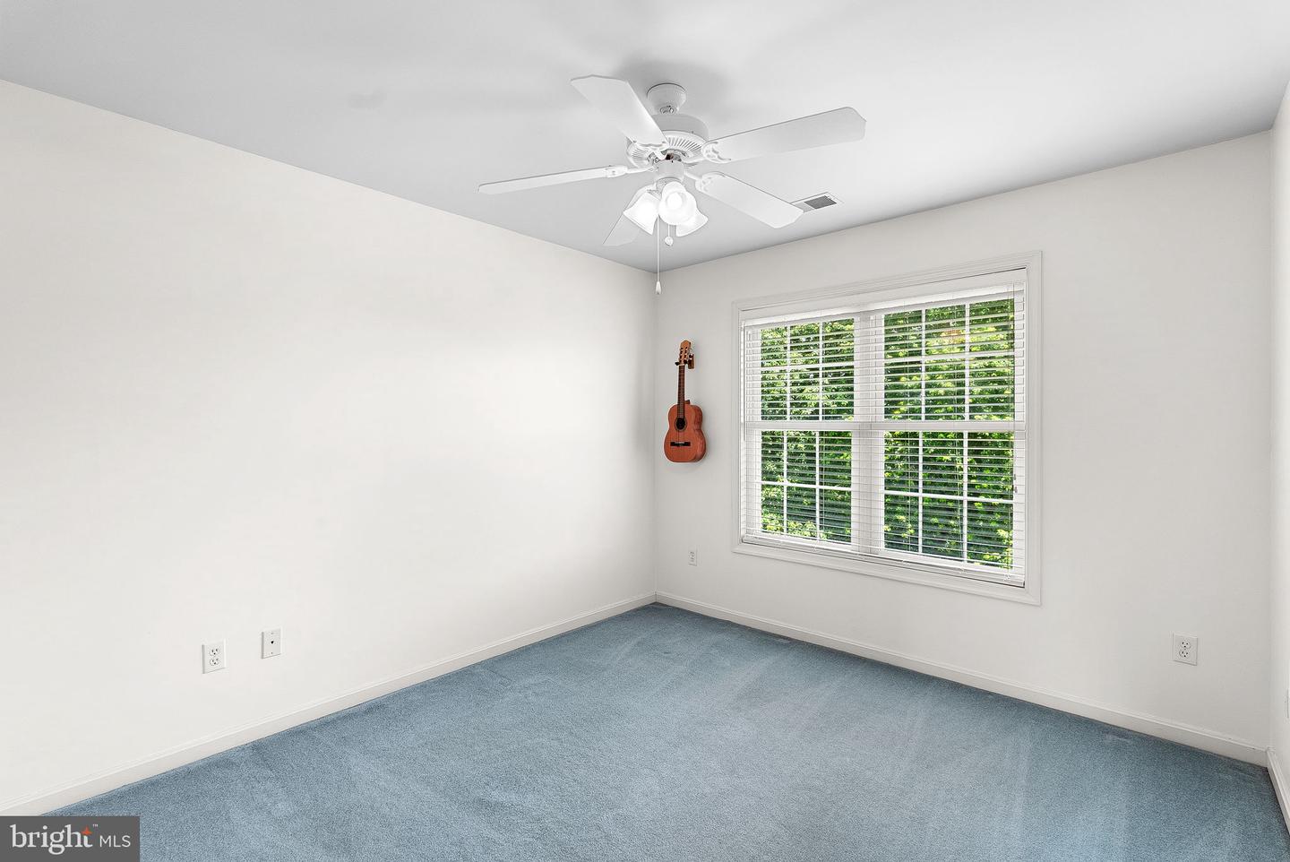 302 EDGAR CT, BERRYVILLE, Virginia 22611, 4 Bedrooms Bedrooms, ,2 BathroomsBathrooms,Residential,For sale,302 EDGAR CT,VACL2003824 MLS # VACL2003824