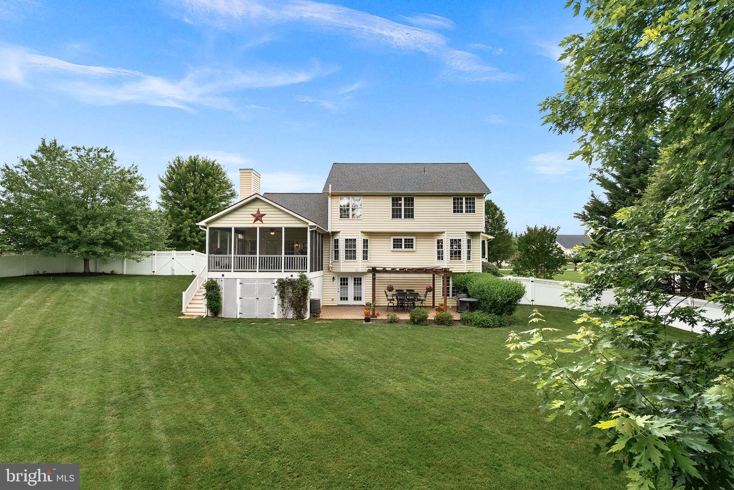 302 EDGAR CT, BERRYVILLE, Virginia 22611, 4 Bedrooms Bedrooms, ,2 BathroomsBathrooms,Residential,For sale,302 EDGAR CT,VACL2003824 MLS # VACL2003824