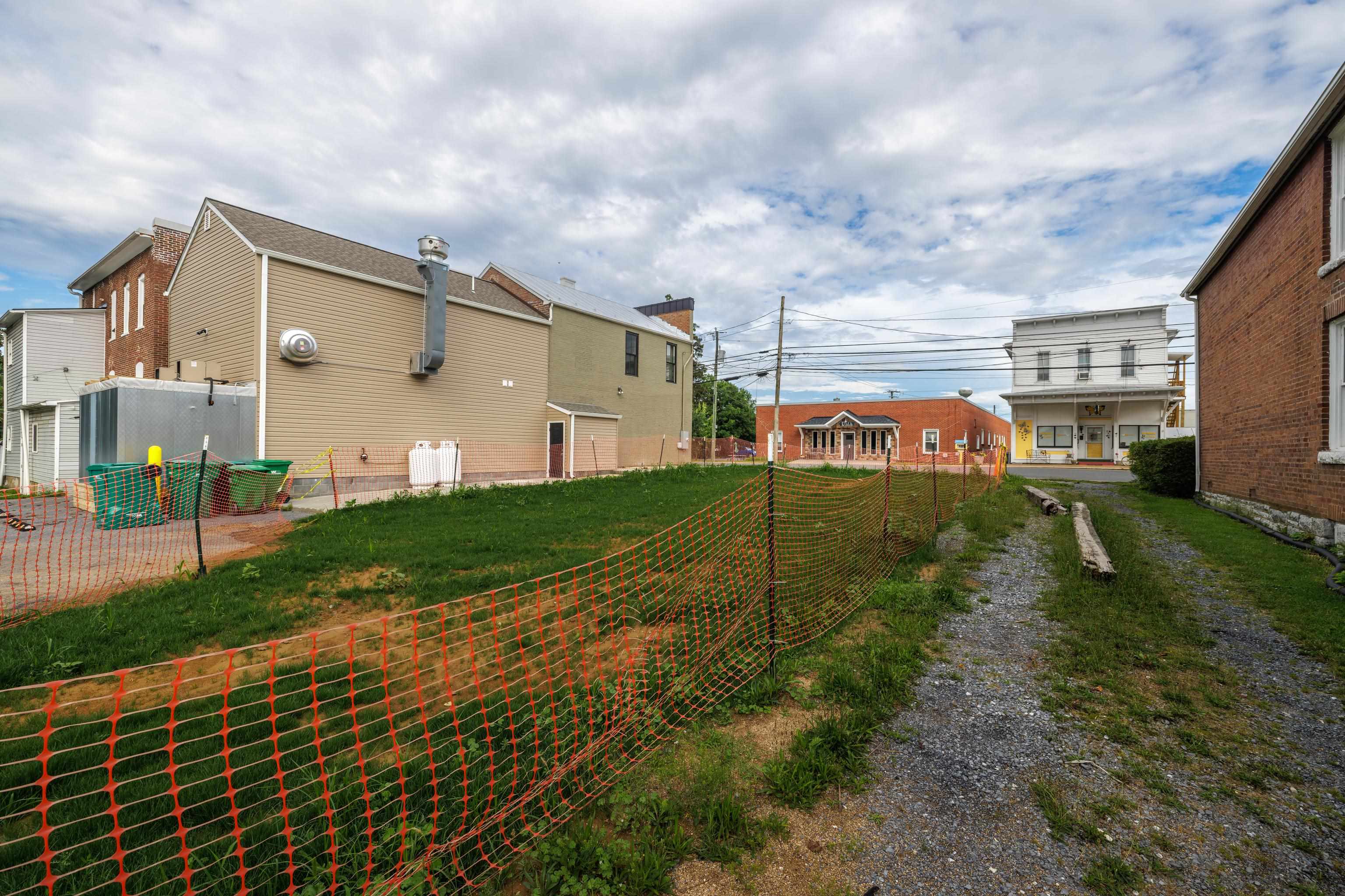 237 MAIN ST, DAYTON, Virginia 22821, ,Commercial,237 MAIN ST,666021 MLS # 666021