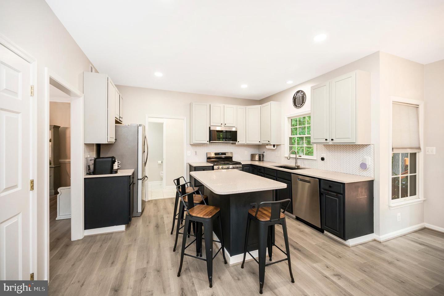 12424 SILENT WOLF DR, MANASSAS, Virginia 20112, 4 Bedrooms Bedrooms, ,3 BathroomsBathrooms,Residential,For sale,12424 SILENT WOLF DR,VAPW2096768 MLS # VAPW2096768