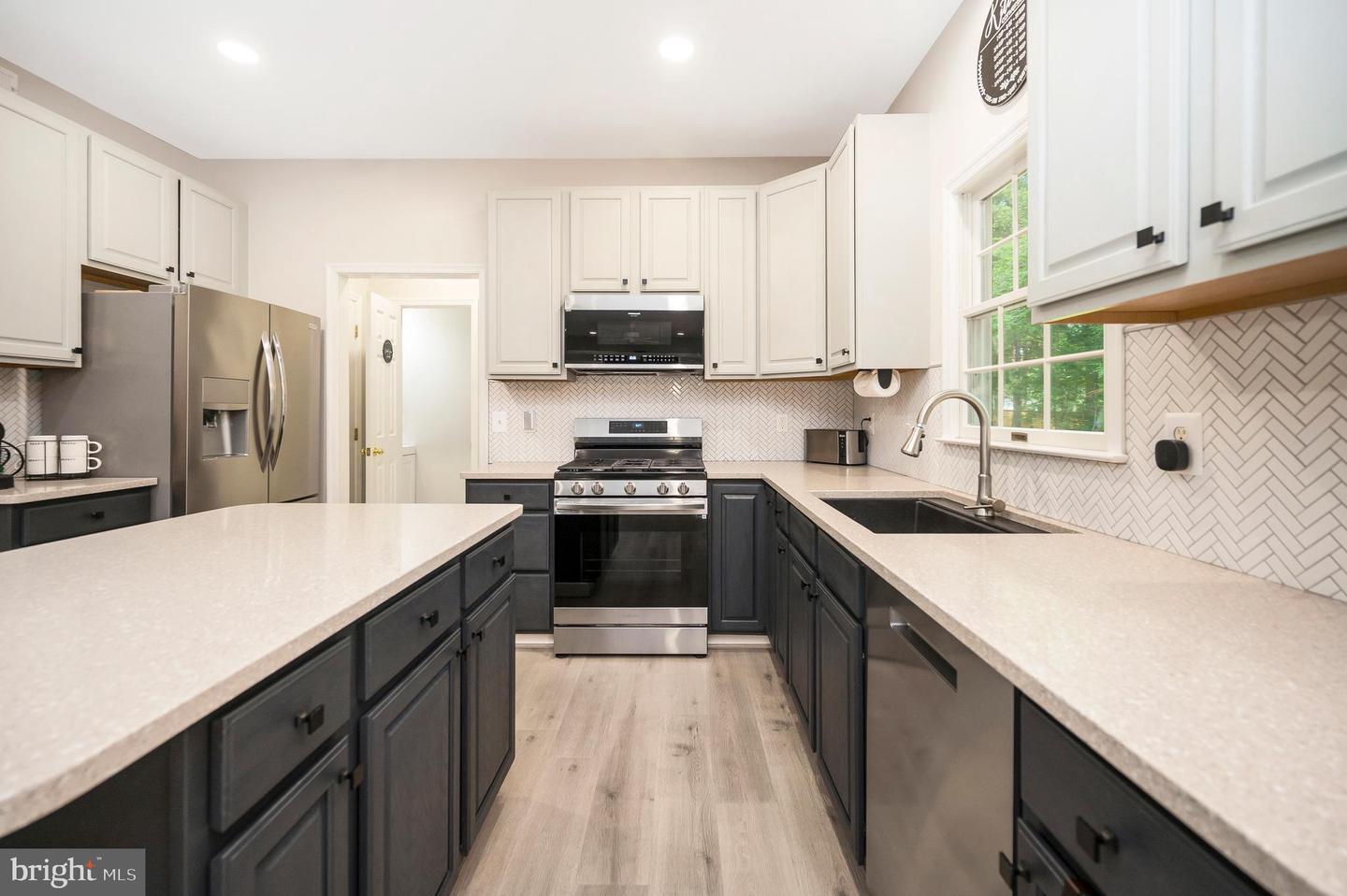 12424 SILENT WOLF DR, MANASSAS, Virginia 20112, 4 Bedrooms Bedrooms, ,3 BathroomsBathrooms,Residential,For sale,12424 SILENT WOLF DR,VAPW2096768 MLS # VAPW2096768