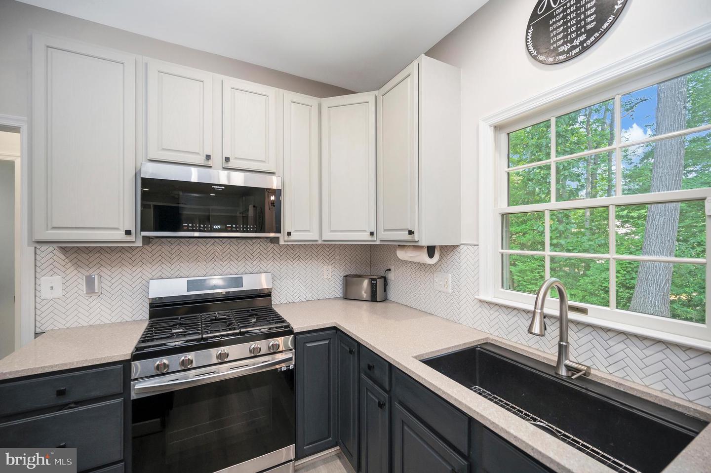 12424 SILENT WOLF DR, MANASSAS, Virginia 20112, 4 Bedrooms Bedrooms, ,3 BathroomsBathrooms,Residential,For sale,12424 SILENT WOLF DR,VAPW2096768 MLS # VAPW2096768