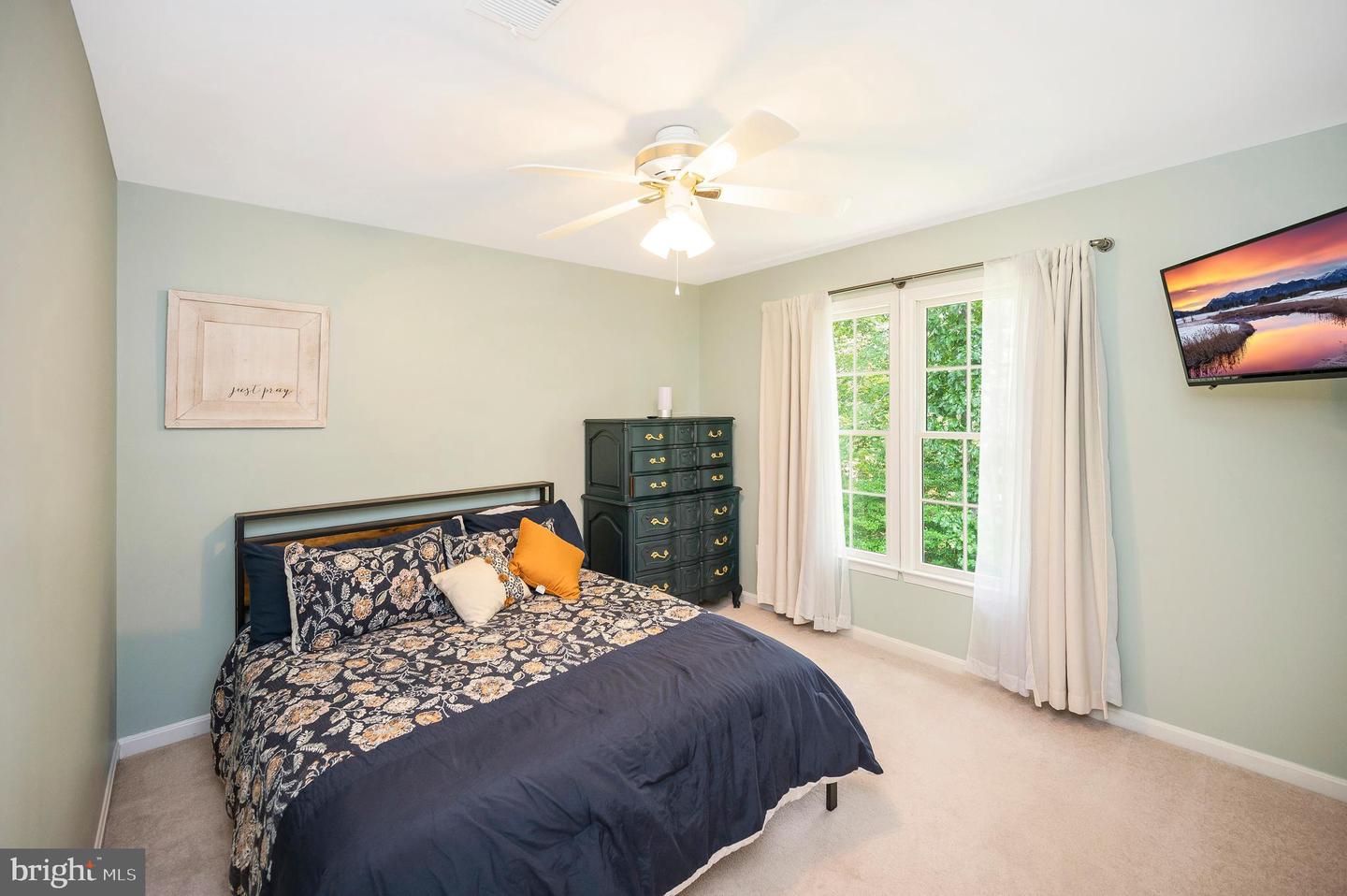 12424 SILENT WOLF DR, MANASSAS, Virginia 20112, 4 Bedrooms Bedrooms, ,3 BathroomsBathrooms,Residential,For sale,12424 SILENT WOLF DR,VAPW2096768 MLS # VAPW2096768