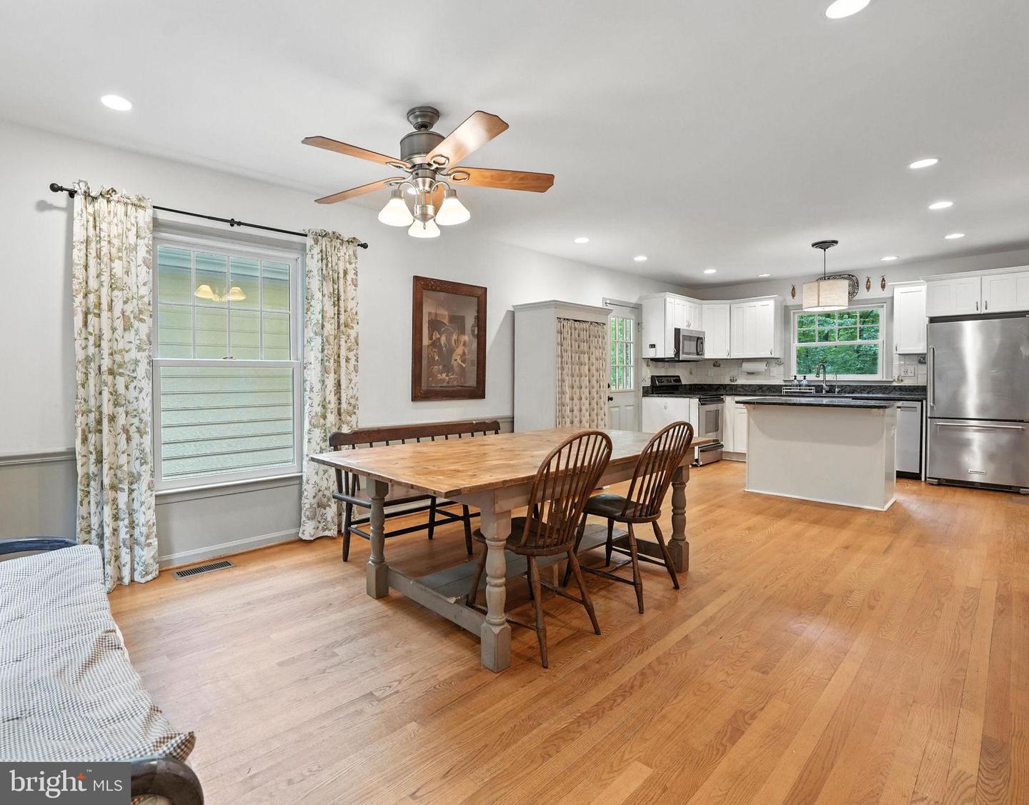 7193 HALL TAVERN CT, MANASSAS, Virginia 20112, 3 Bedrooms Bedrooms, ,2 BathroomsBathrooms,Residential,For sale,7193 HALL TAVERN CT,VAPW2096478 MLS # VAPW2096478