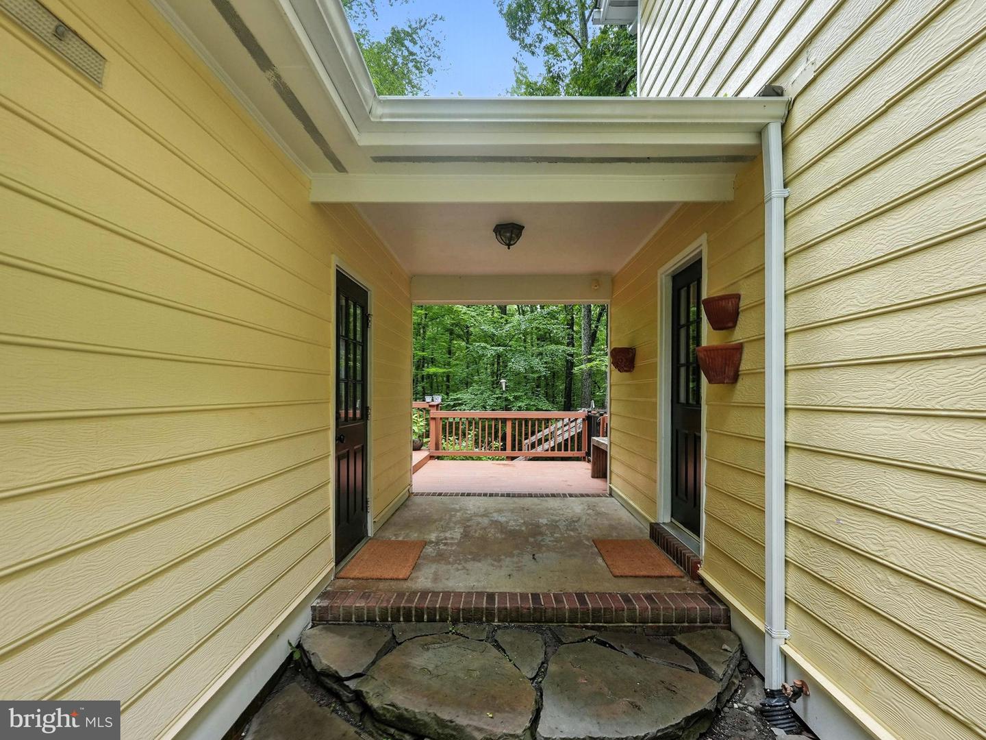 7193 HALL TAVERN CT, MANASSAS, Virginia 20112, 3 Bedrooms Bedrooms, ,2 BathroomsBathrooms,Residential,For sale,7193 HALL TAVERN CT,VAPW2096478 MLS # VAPW2096478