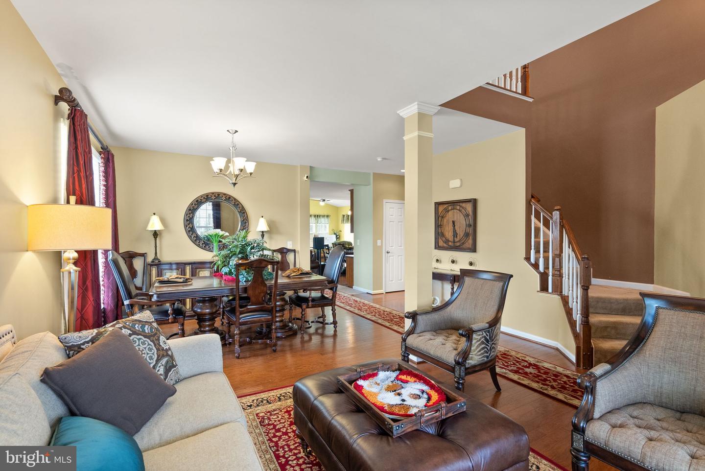 5638 MINNIE CT, WOODBRIDGE, Virginia 22193, 5 Bedrooms Bedrooms, ,3 BathroomsBathrooms,Residential,For sale,5638 MINNIE CT,VAPW2096532 MLS # VAPW2096532