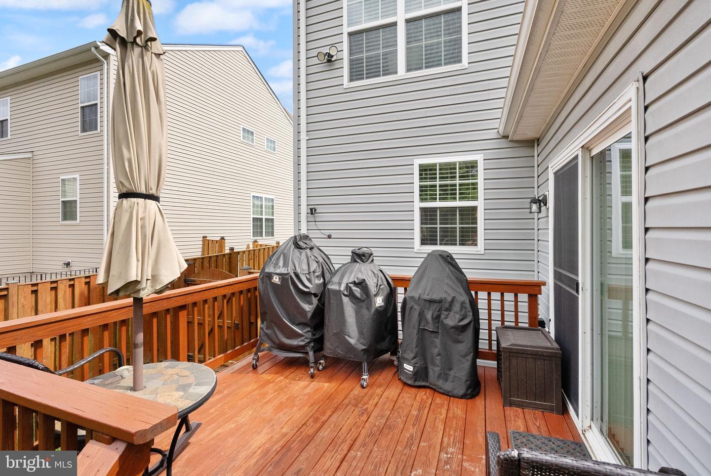 5638 MINNIE CT, WOODBRIDGE, Virginia 22193, 5 Bedrooms Bedrooms, ,3 BathroomsBathrooms,Residential,For sale,5638 MINNIE CT,VAPW2096532 MLS # VAPW2096532