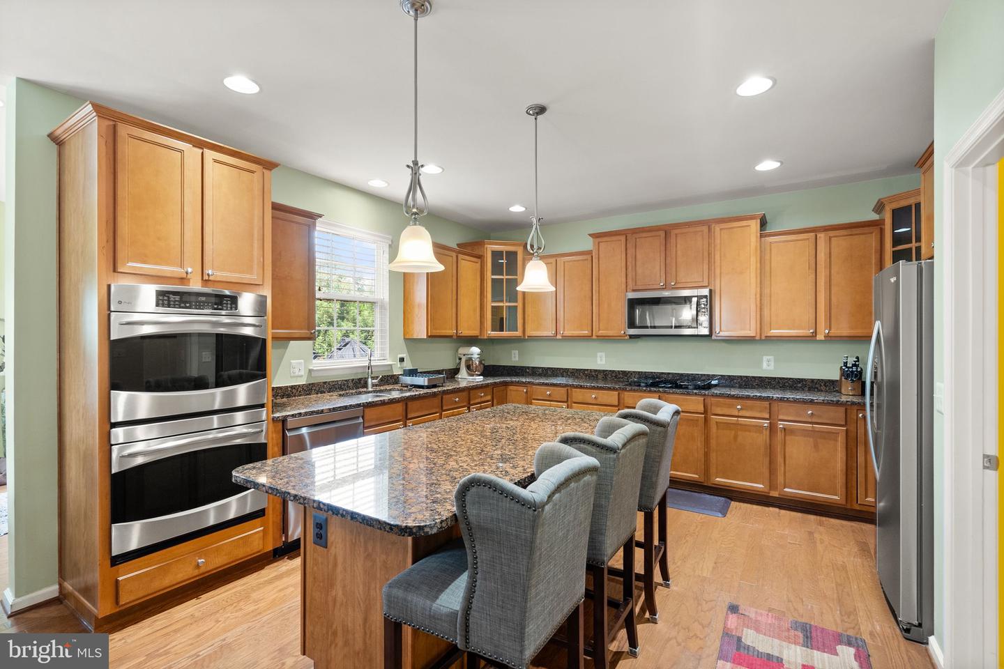 5638 MINNIE CT, WOODBRIDGE, Virginia 22193, 5 Bedrooms Bedrooms, ,3 BathroomsBathrooms,Residential,For sale,5638 MINNIE CT,VAPW2096532 MLS # VAPW2096532