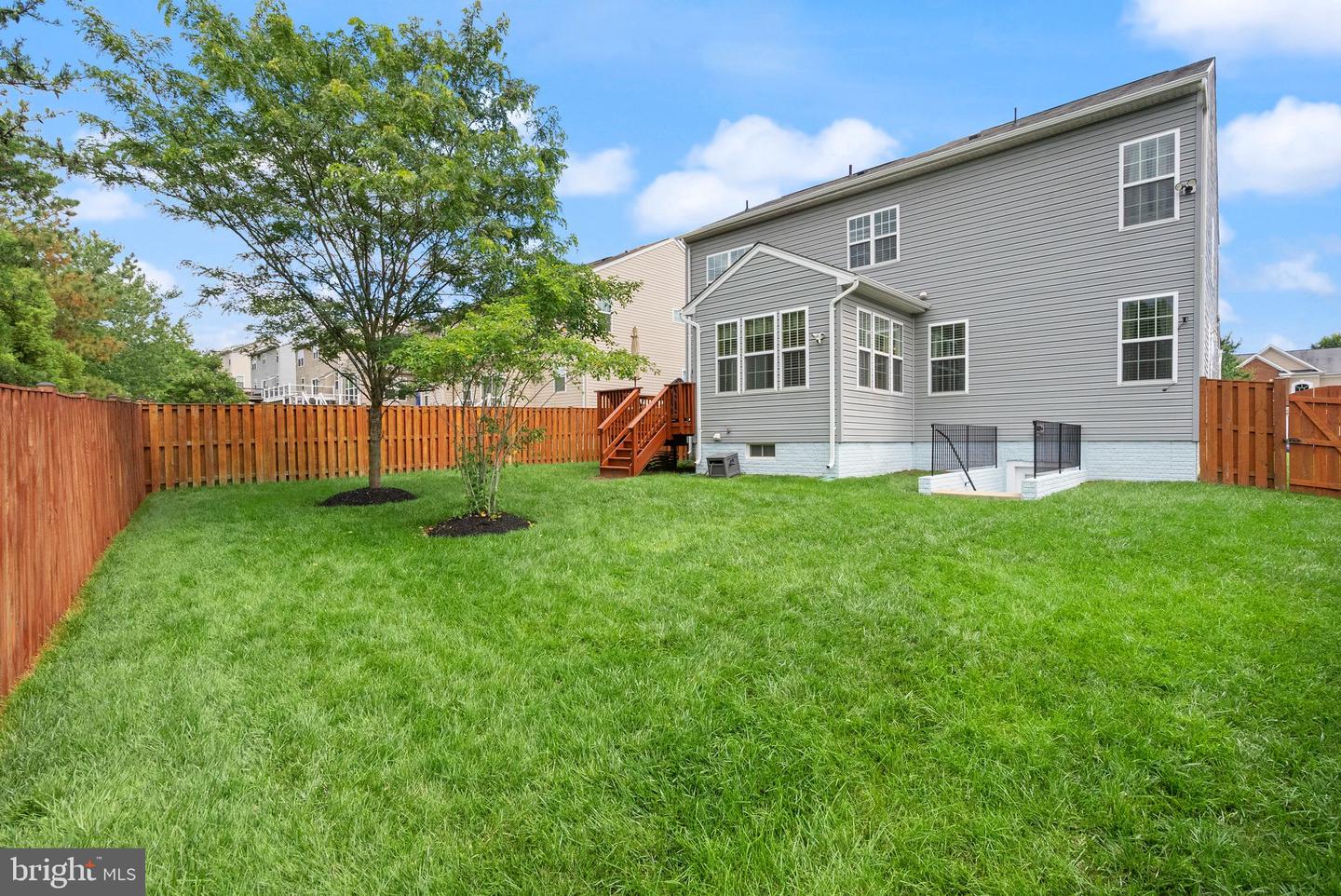 5638 MINNIE CT, WOODBRIDGE, Virginia 22193, 5 Bedrooms Bedrooms, ,3 BathroomsBathrooms,Residential,For sale,5638 MINNIE CT,VAPW2096532 MLS # VAPW2096532