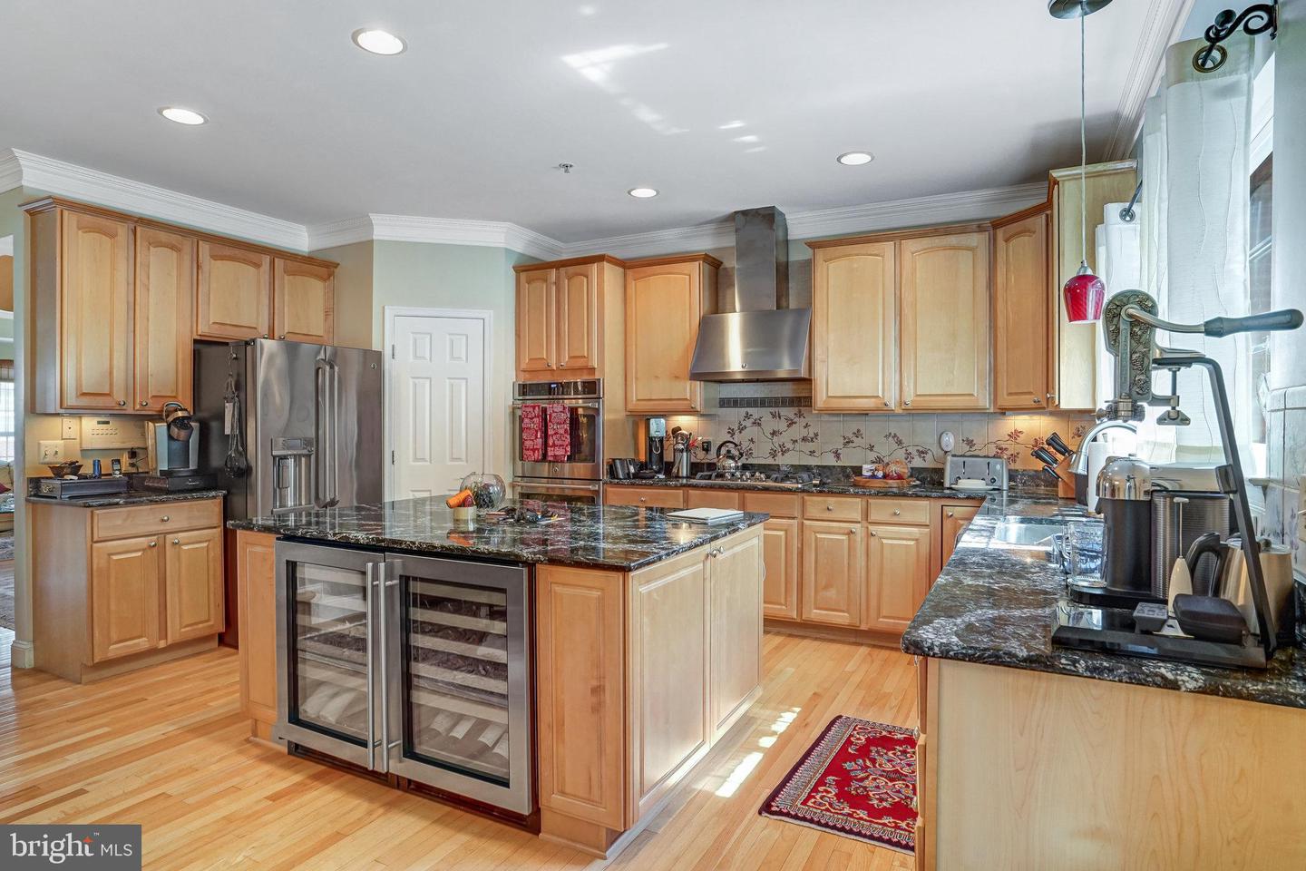 10 PHOENIX MILL PL, ALEXANDRIA, Virginia 22304, 3 Bedrooms Bedrooms, ,4 BathroomsBathrooms,Residential,For sale,10 PHOENIX MILL PL,VAAX2046274 MLS # VAAX2046274