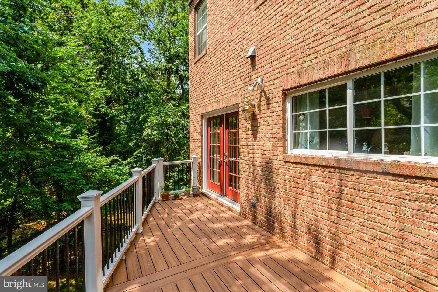 10 PHOENIX MILL PL, ALEXANDRIA, Virginia 22304, 3 Bedrooms Bedrooms, ,4 BathroomsBathrooms,Residential,For sale,10 PHOENIX MILL PL,VAAX2046274 MLS # VAAX2046274