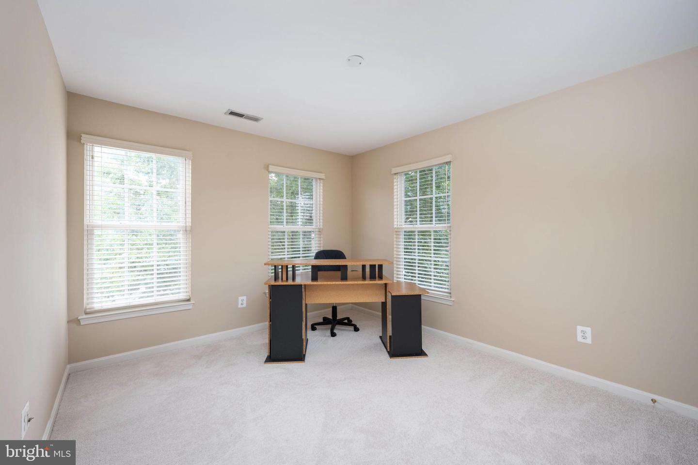 14501 GUILFORD RIDGE RD, HAYMARKET, Virginia 20169, 3 Bedrooms Bedrooms, ,2 BathroomsBathrooms,Residential,For sale,14501 GUILFORD RIDGE RD,VAPW2096604 MLS # VAPW2096604