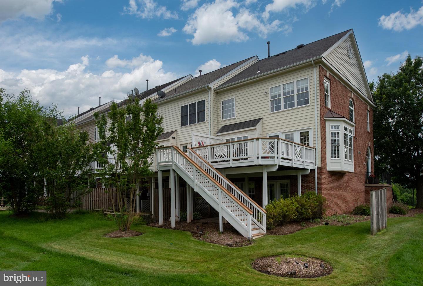 14501 GUILFORD RIDGE RD, HAYMARKET, Virginia 20169, 3 Bedrooms Bedrooms, ,2 BathroomsBathrooms,Residential,For sale,14501 GUILFORD RIDGE RD,VAPW2096604 MLS # VAPW2096604