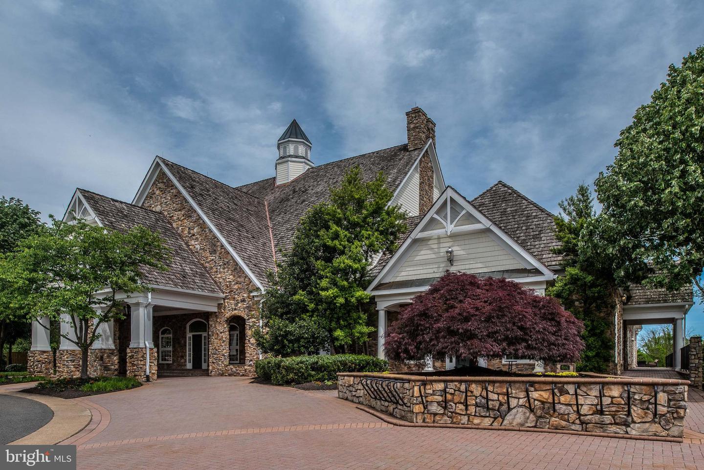 14501 GUILFORD RIDGE RD, HAYMARKET, Virginia 20169, 3 Bedrooms Bedrooms, ,2 BathroomsBathrooms,Residential,For sale,14501 GUILFORD RIDGE RD,VAPW2096604 MLS # VAPW2096604